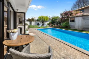 Hamilton Summer Treat- 4 Bedroom with pool